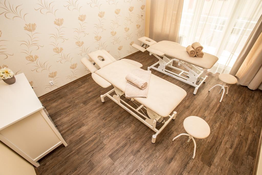 Garni Hotel Třeboň Esterno foto